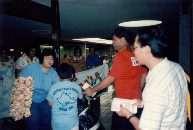 Arrival of our family from Pago Pago for our 1986 Suapaia family reunion in Hawaii...